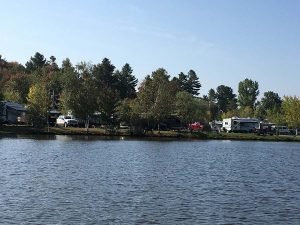 Lac - Domaine Lac Louise Camping